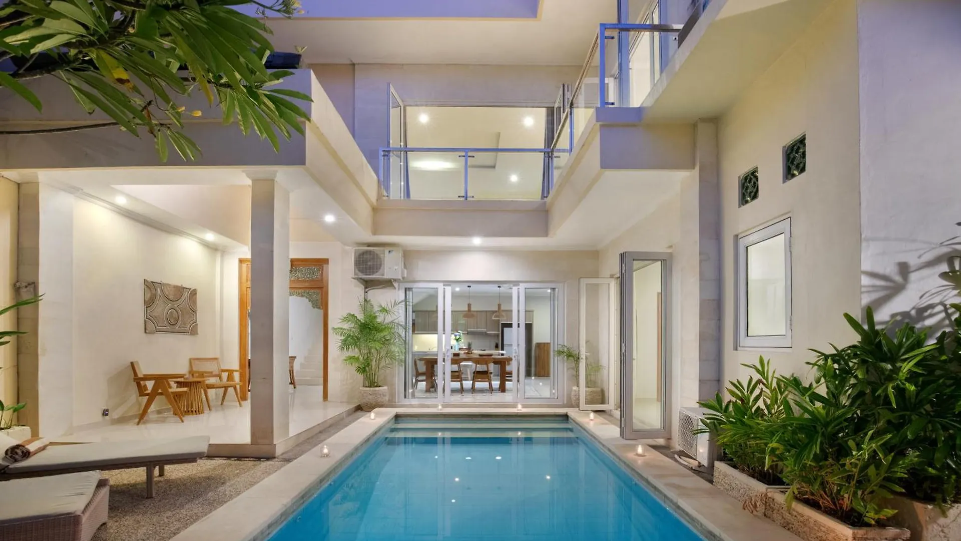 סמיניאק Villa Maleena אינדונזיה