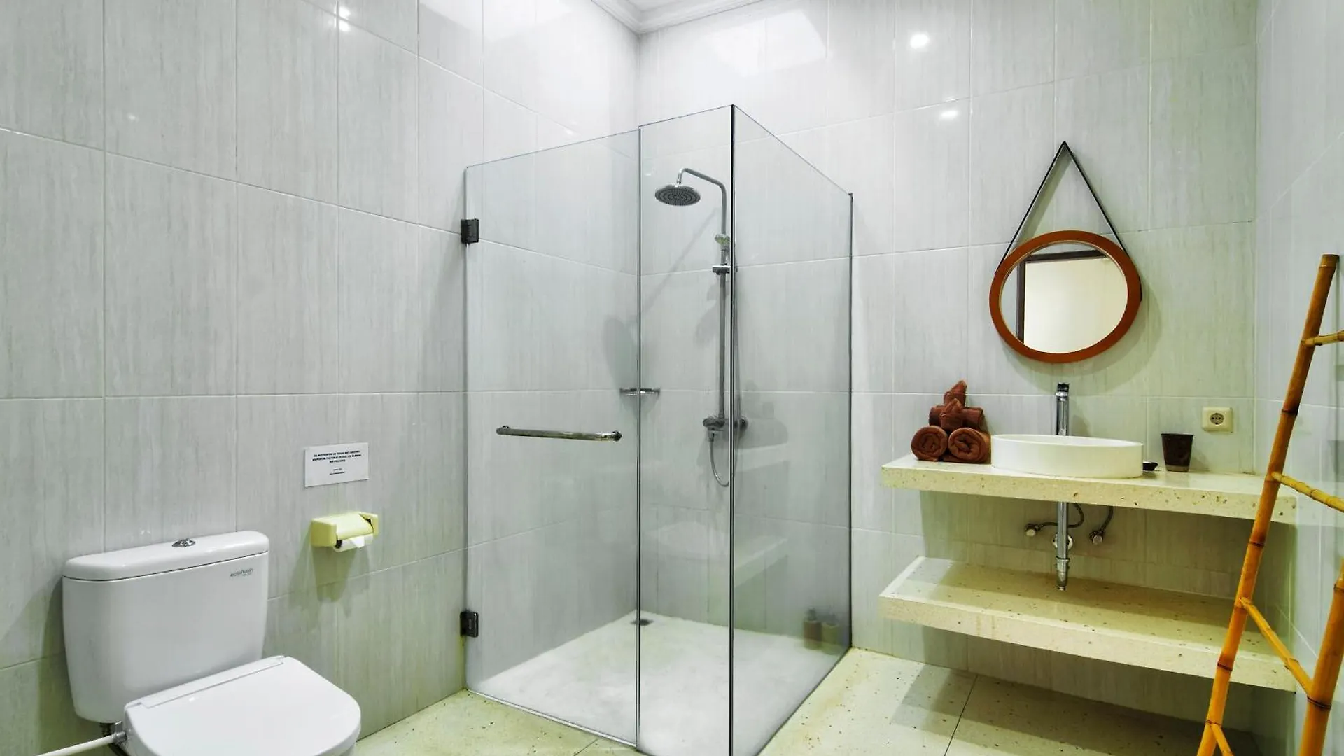 סמיניאק Villa Maleena אינדונזיה